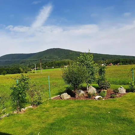 Villa Pod Cernou Horou